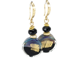 Earings in murano glass and chalcedony beads
